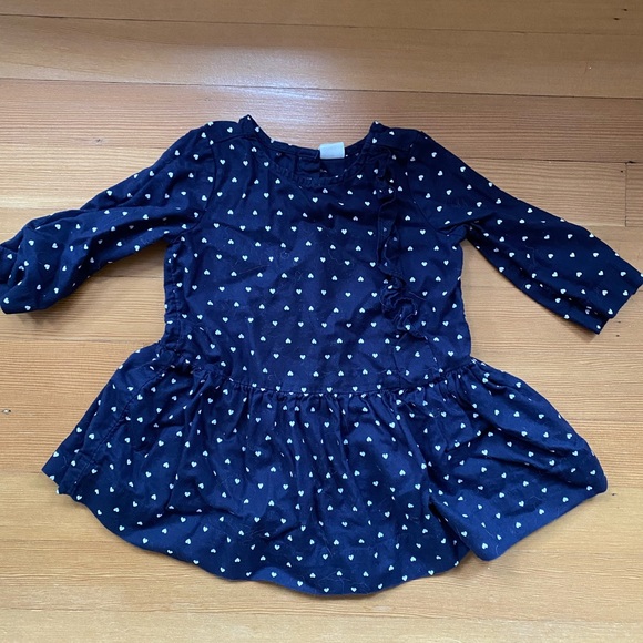 EUC gap dress with heart print, 12-18m - Picture 2 of 3